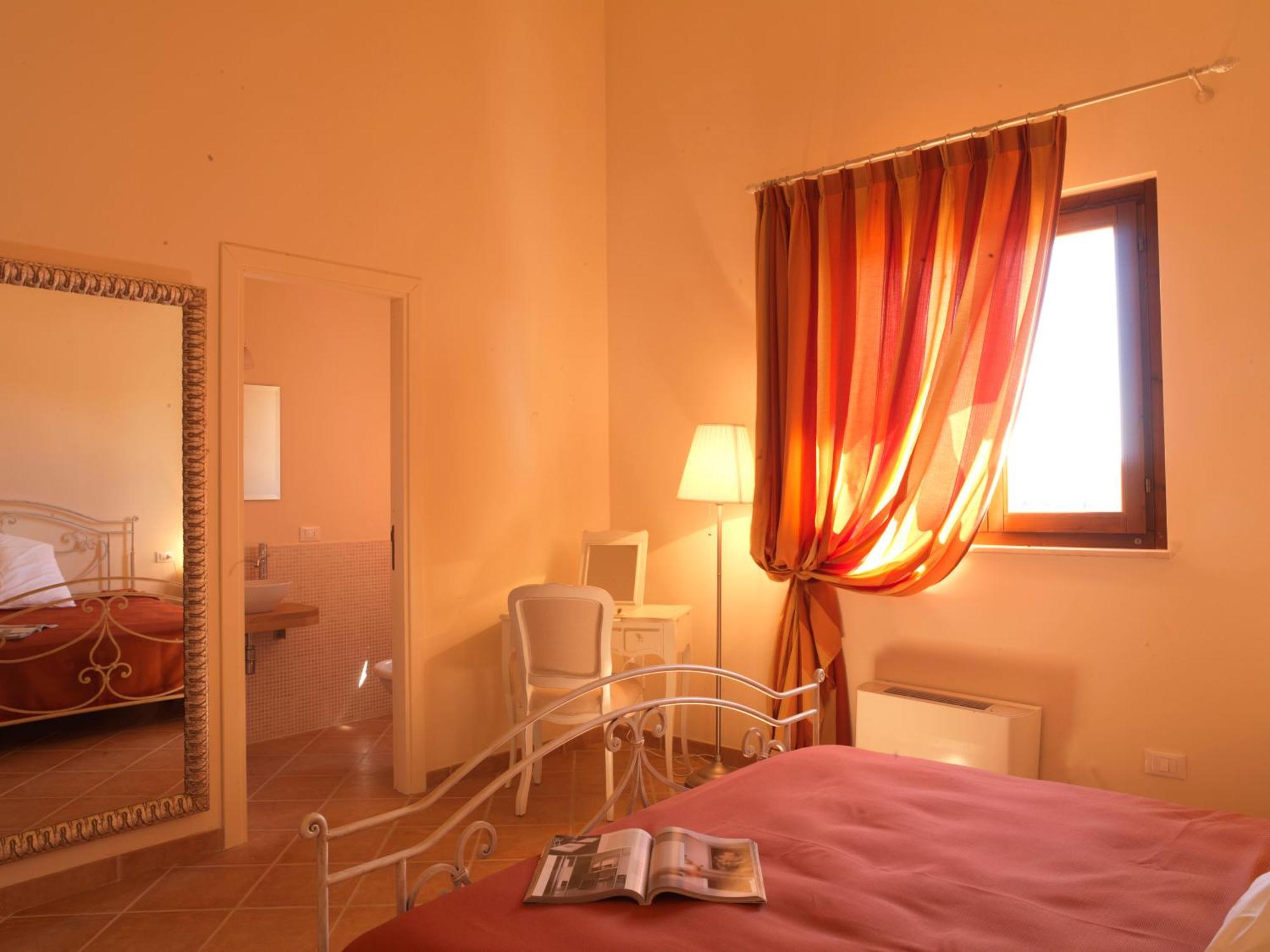 Contado San Lorenzo B&B And Wine Castilenti Ngoại thất bức ảnh